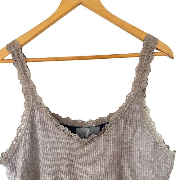 Millstrand Co. Light Brown Sylvie Lace Plush Lining Tank Camisole - Picture 3 of 9